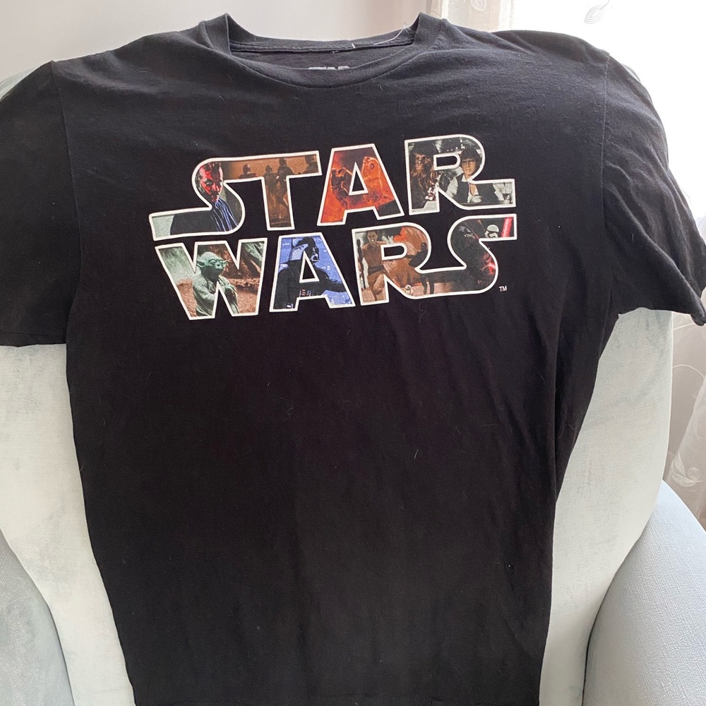 NWOT vintage collectible Star Wars T-shirt, honoring series of movies 1977-2019